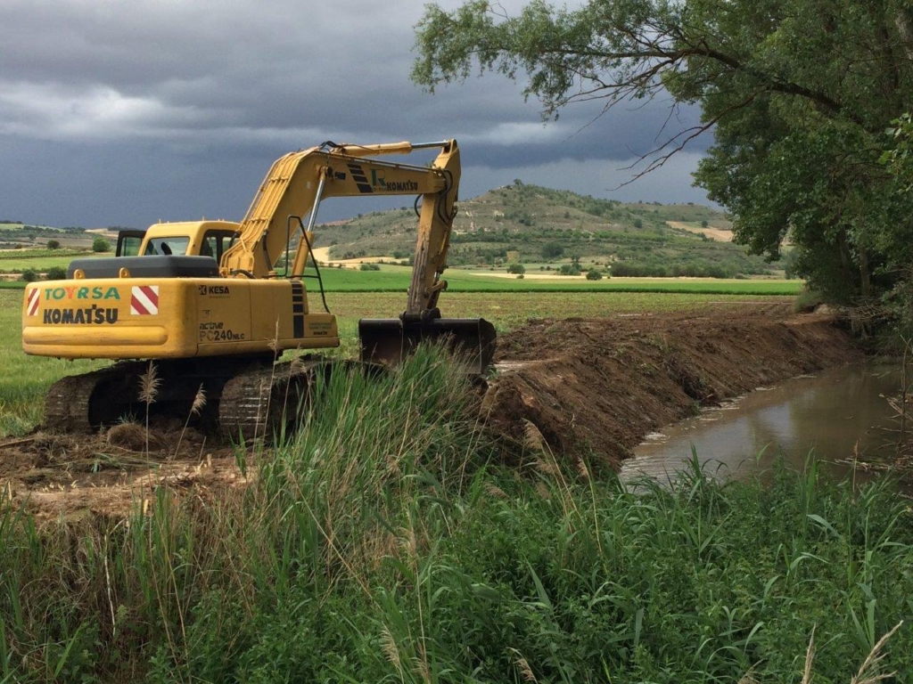 ACONDICIONAMIENTO Y LIMPIEZAS DE CAUCES C.H.D (VARIAS PROVINCIAS)